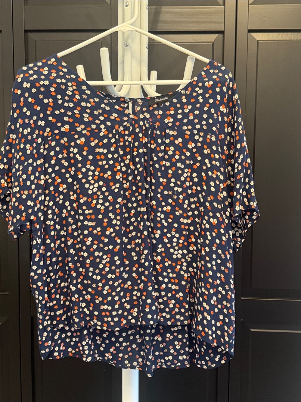 Madewell Navy Floral V-neck Flowy Blouse, Size Medium EUC